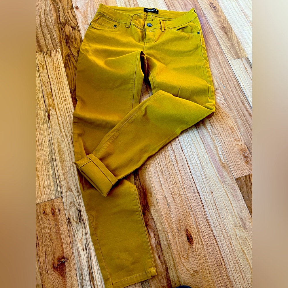 Terranova Jeans Size M New